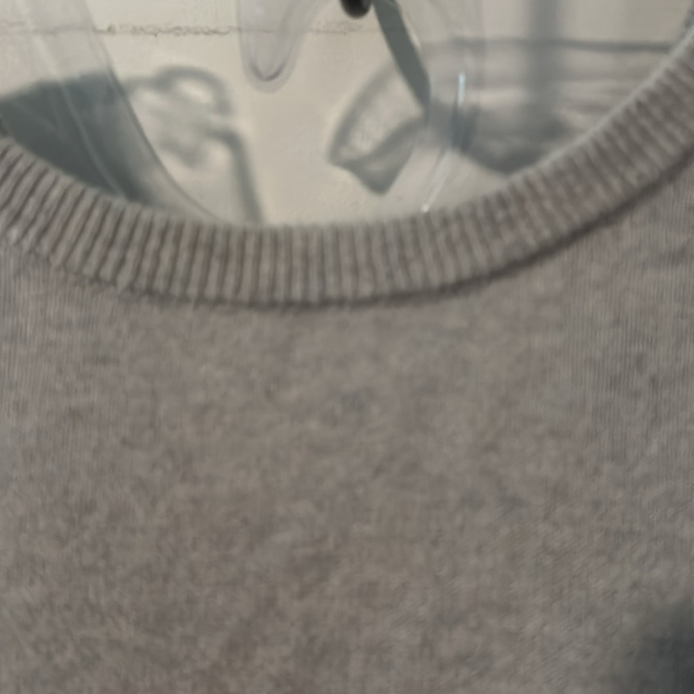 Sweater - Picture 2 of 4